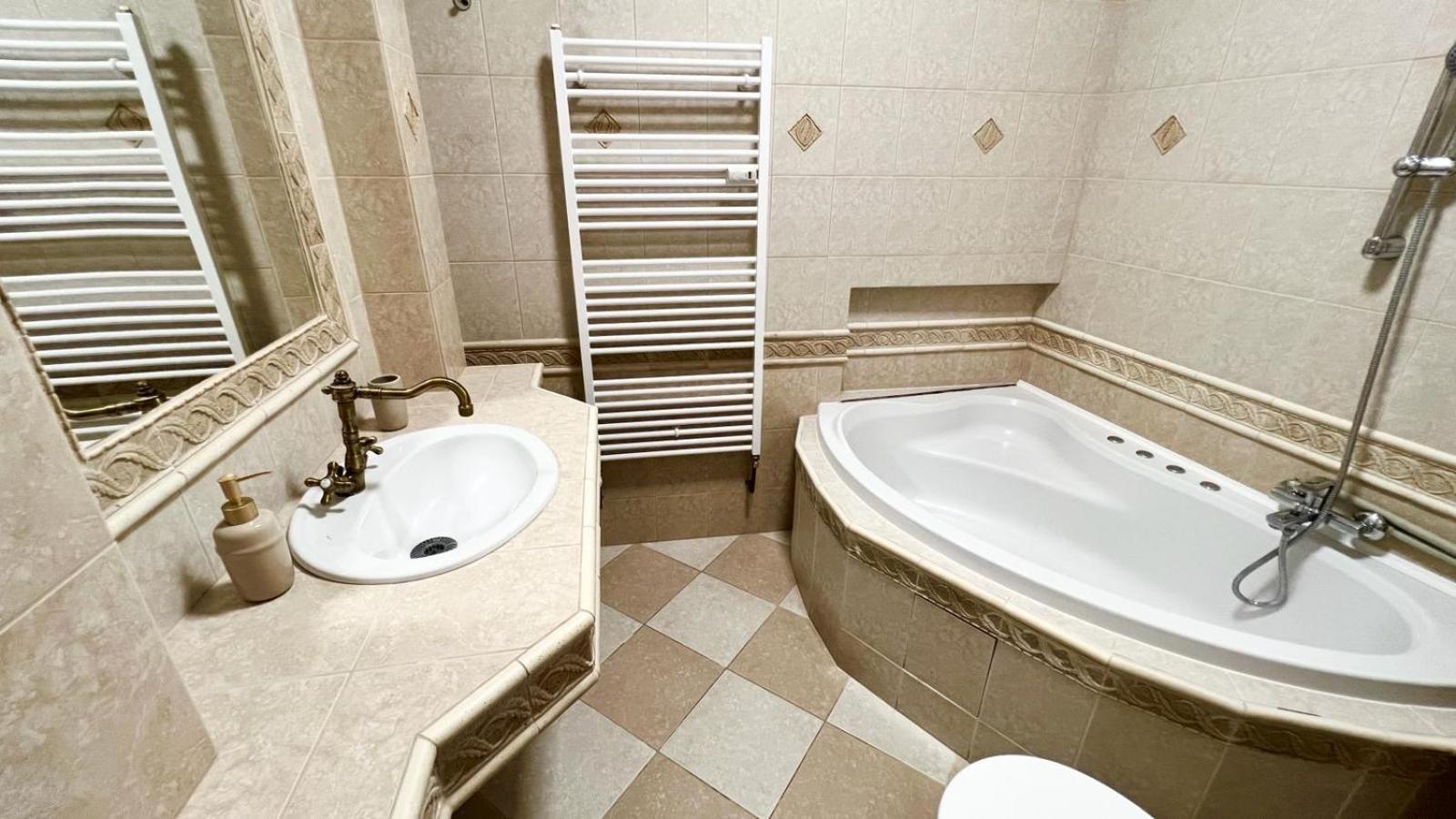 Penzion U Radnice , Byt 5 Зноймо Экстерьер фото